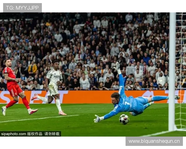 巴尔韦德欧冠决赛远射